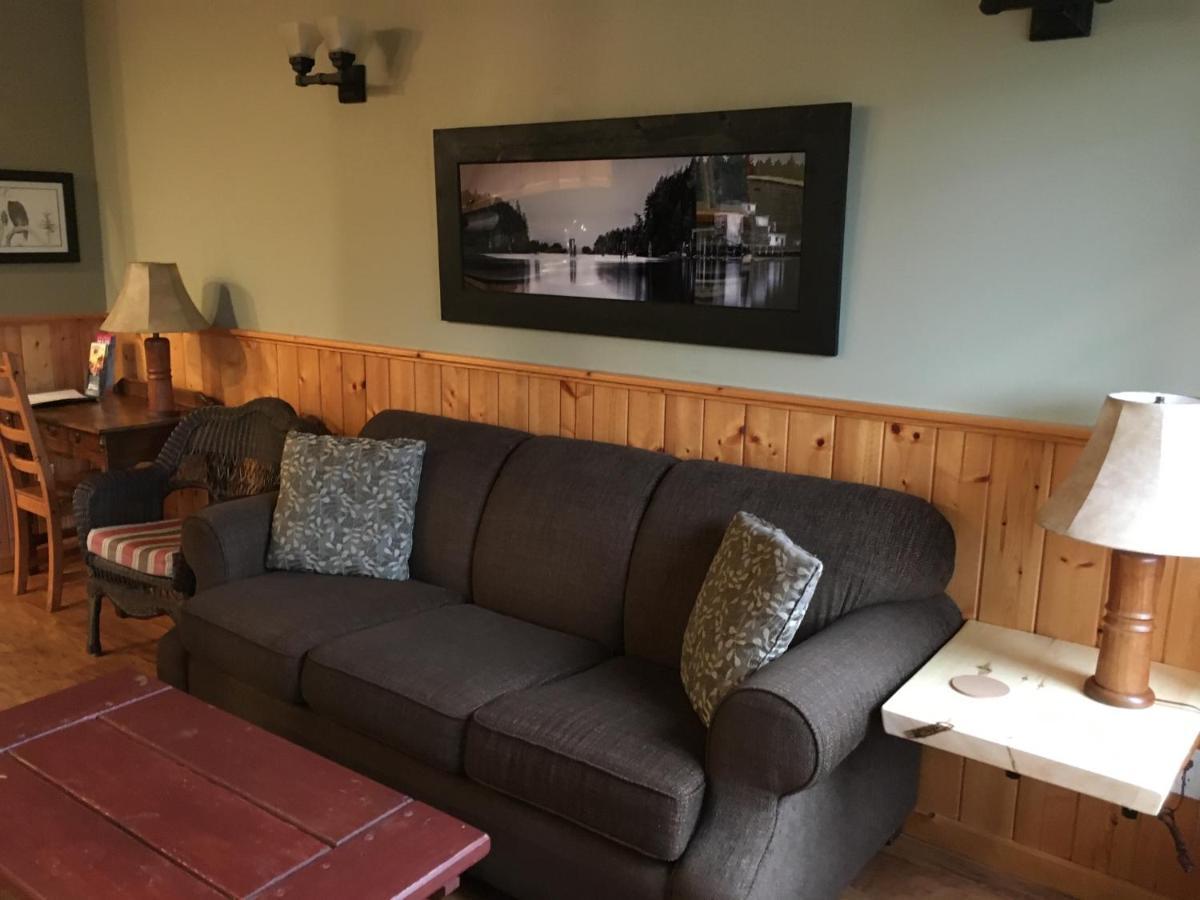 Cabins West Ucluelet Exterior photo
